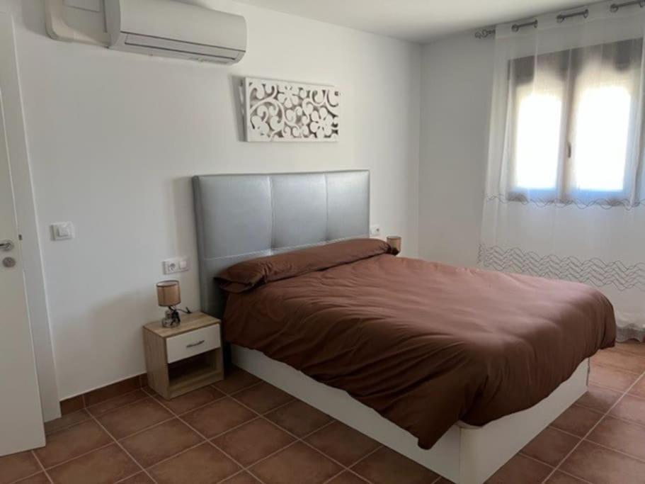 Villa Rural Con Amplia Piscina Campillo de Altobuey Luaran gambar