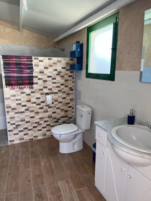 Villa Rural Con Amplia Piscina Campillo de Altobuey Luaran gambar